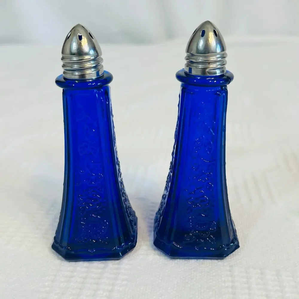 Salt & Pepper Shakers Cobalt Blue Glass 4.5